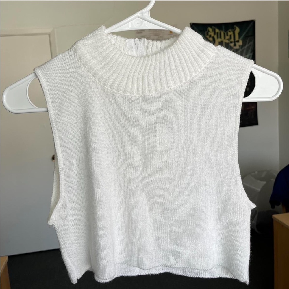 Vermont Country Store white knit cropped tank